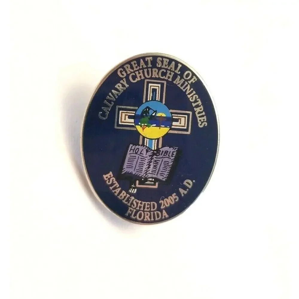 Great Seal of Calvary Church Ministries 2005 Florida Pin Blue Enamel Cross Brooc